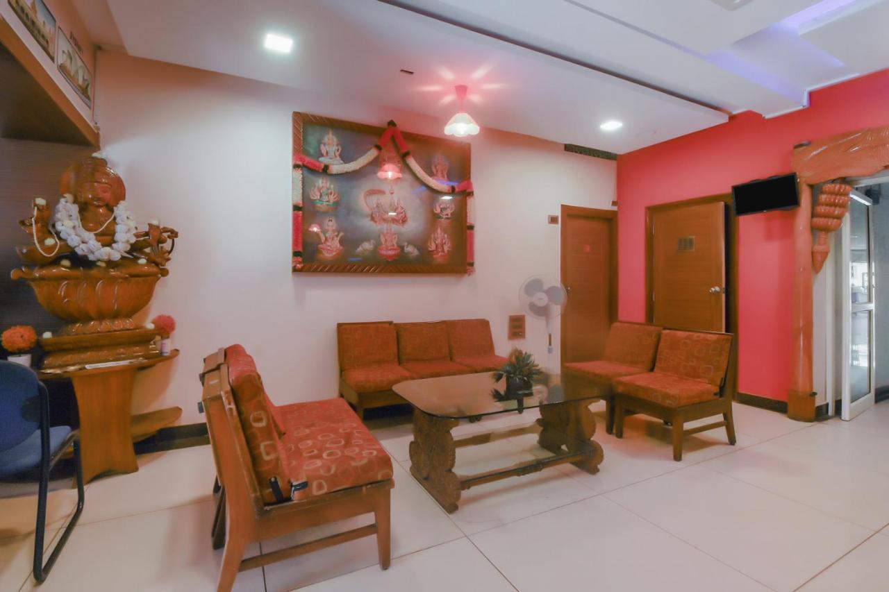 Kaveri Hotel Bed & Breakfast Mysore Exterior photo