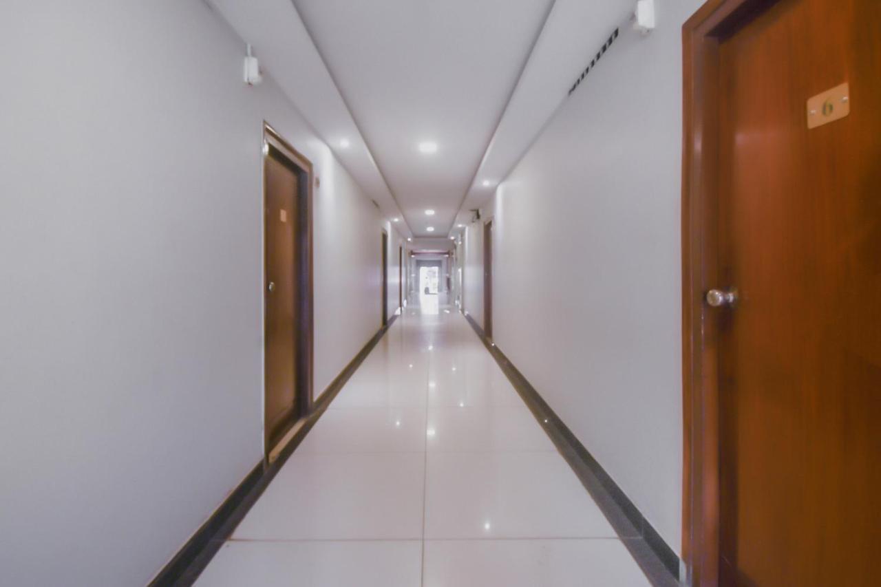 Kaveri Hotel Bed & Breakfast Mysore Exterior photo